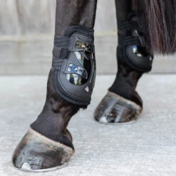 NEW Kentucky Horsewear Moonboots Air X UK | Just Equine -Horse Haven Shop 485A1213