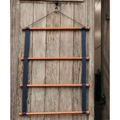 Grooming Deluxe Wooden Saddle Pad Hanger UK | Just Equine -Horse Haven Shop Grooming Deluxe Rug Rack3