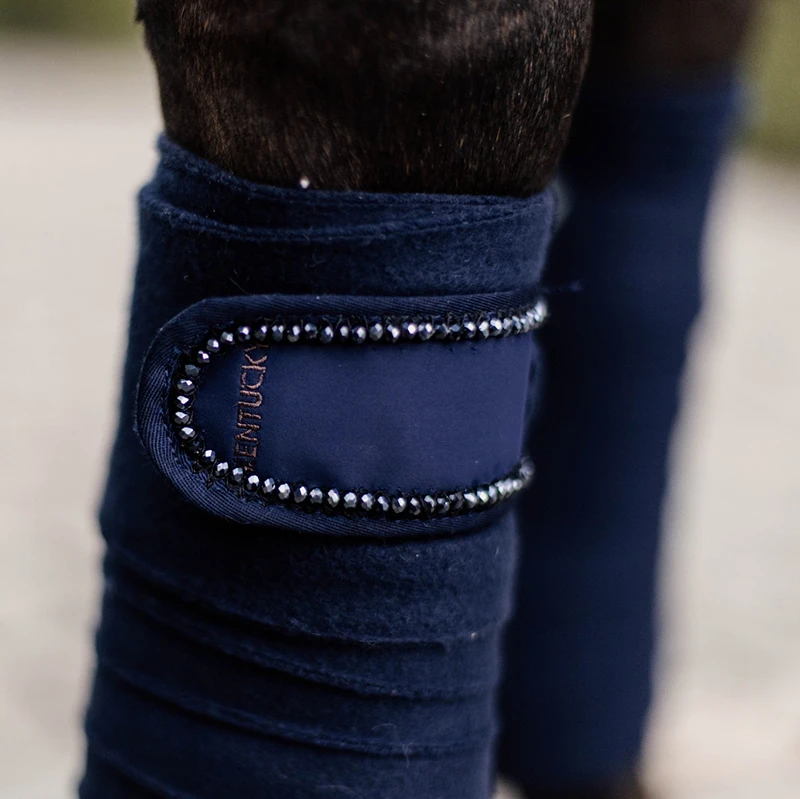 Pearls Polar Fleece Bandages UK | Just Equine 1 Pearls Polar Fleece Bandages UK | Just Equine