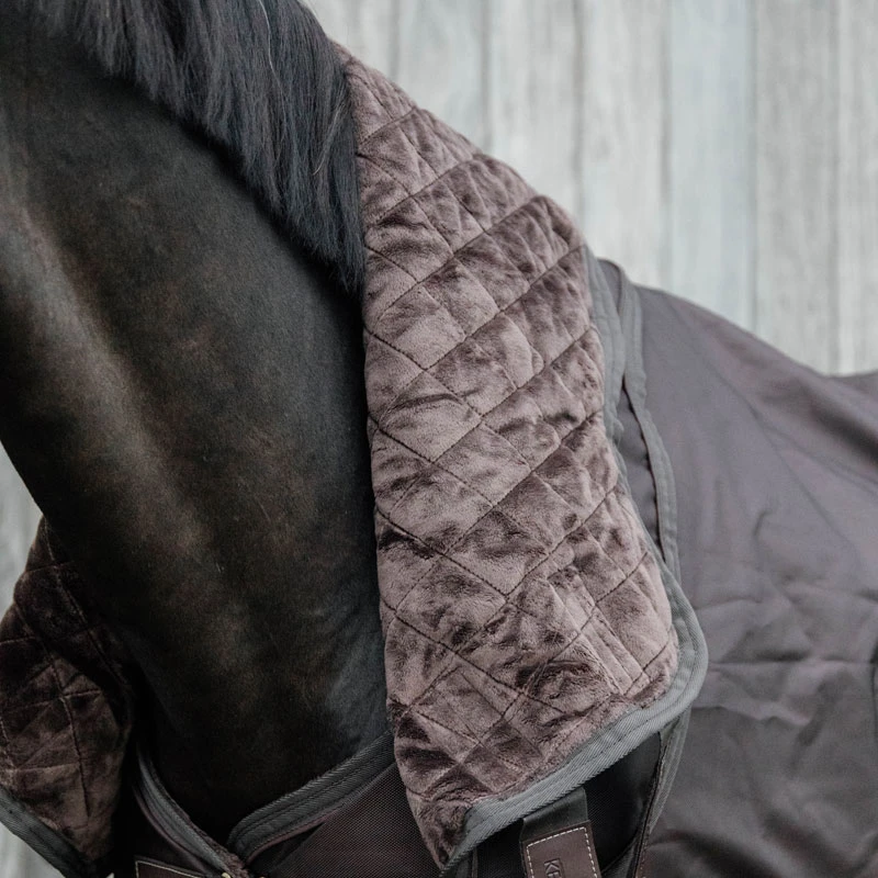 Turnout Rug Pro Neck Cover 150g - Brown UK | Just Equine 2 Turnout Rug Pro Neck Cover 150g - Brown UK | Just Equine - Image 2